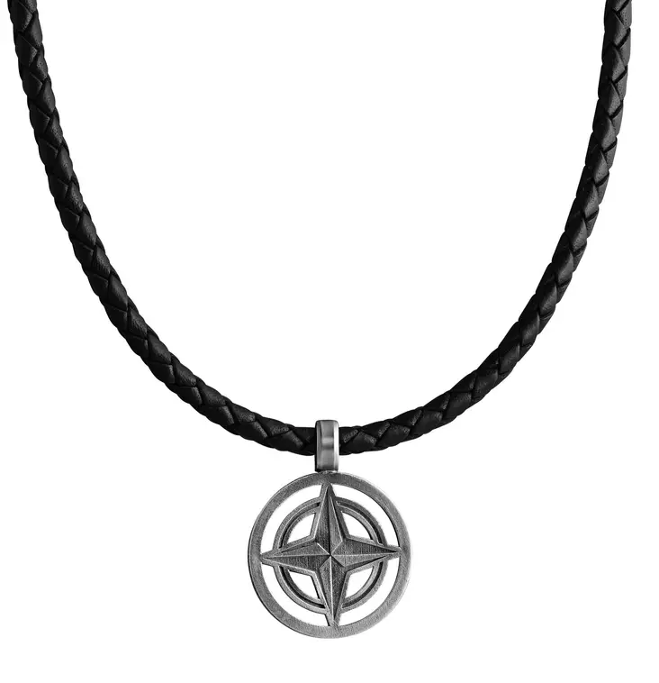 Lenpikoru Vartio riipus - Hopeakaulakorut - 4262386500 - 1